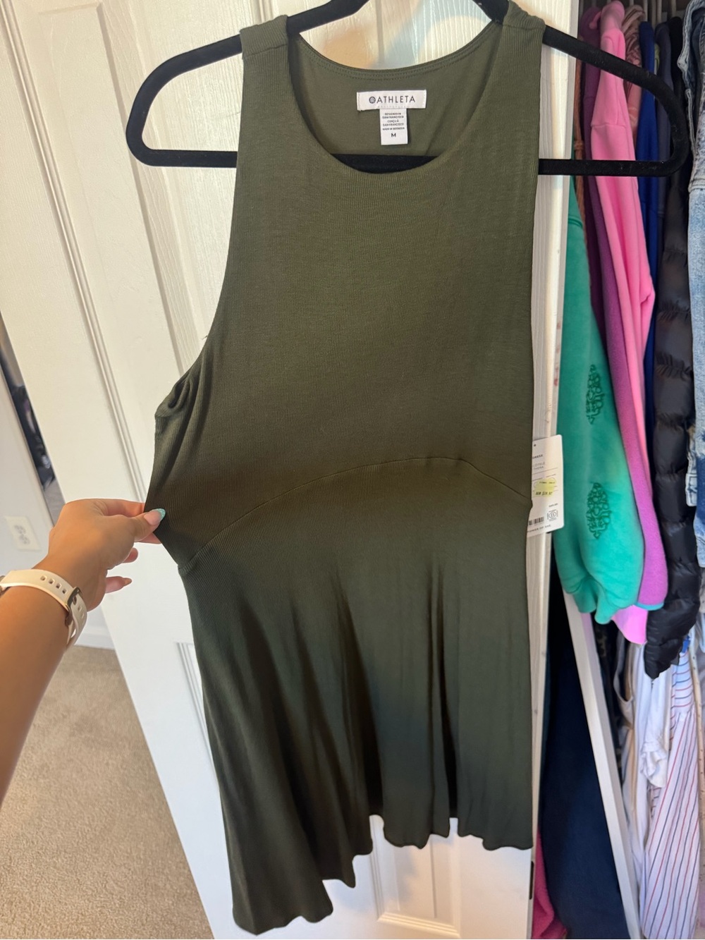 Athleta Women's Olive Green Sleeveless Tank Top Size Medium